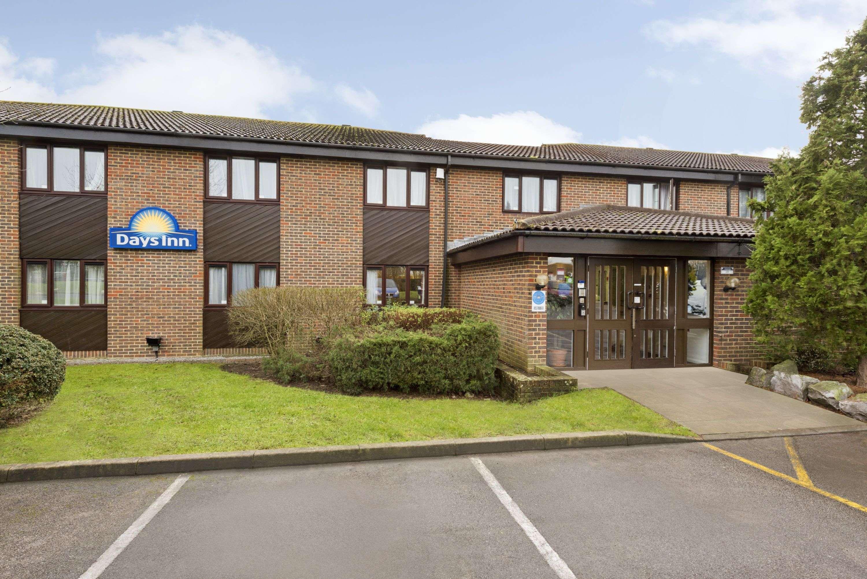 Days Inn Hotel Sedgemoor Rooks Bridge Exterior foto