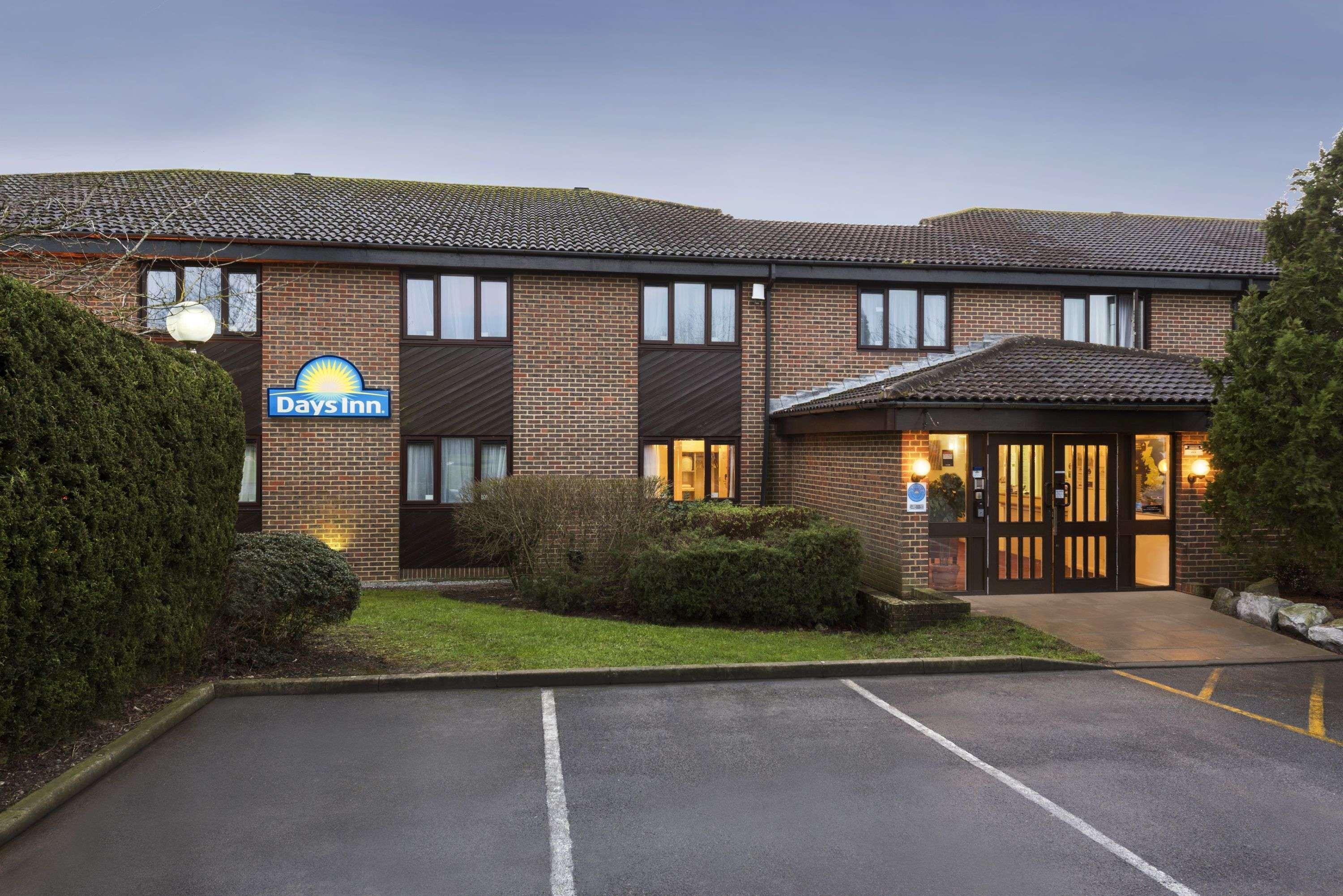 Days Inn Hotel Sedgemoor Rooks Bridge Exterior foto